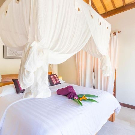 Villa Gayatri Hidden Oasis 아메드 외부 사진