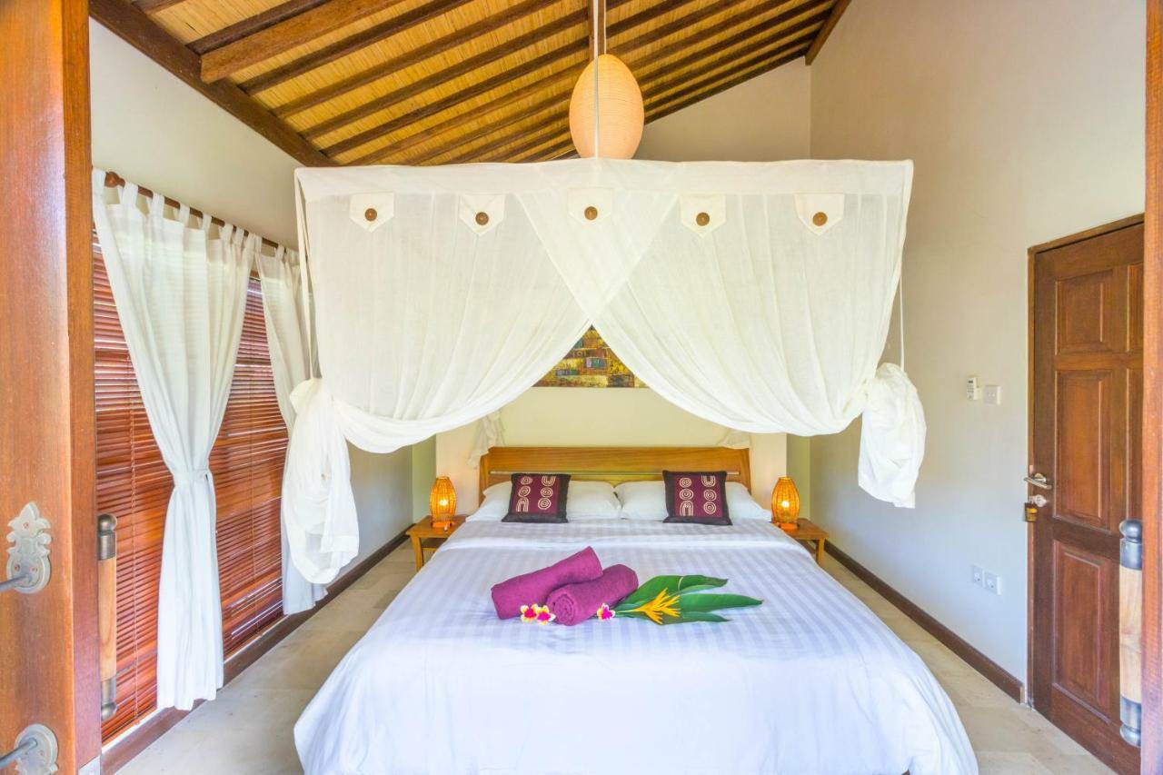 Villa Gayatri Hidden Oasis 아메드 외부 사진