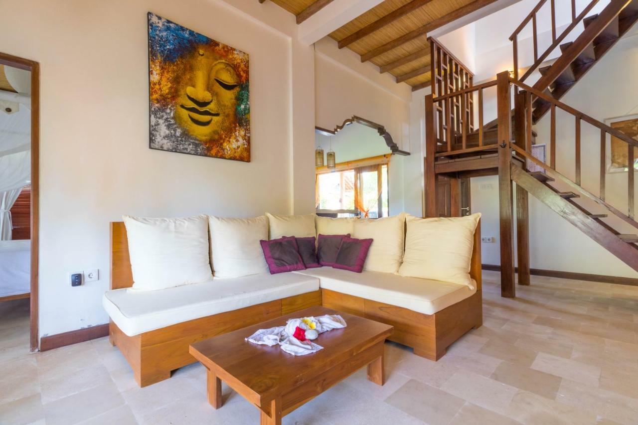 Villa Gayatri Hidden Oasis 아메드 외부 사진