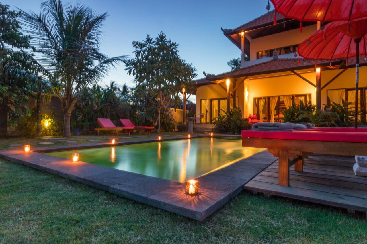 Villa Gayatri Hidden Oasis 아메드 외부 사진
