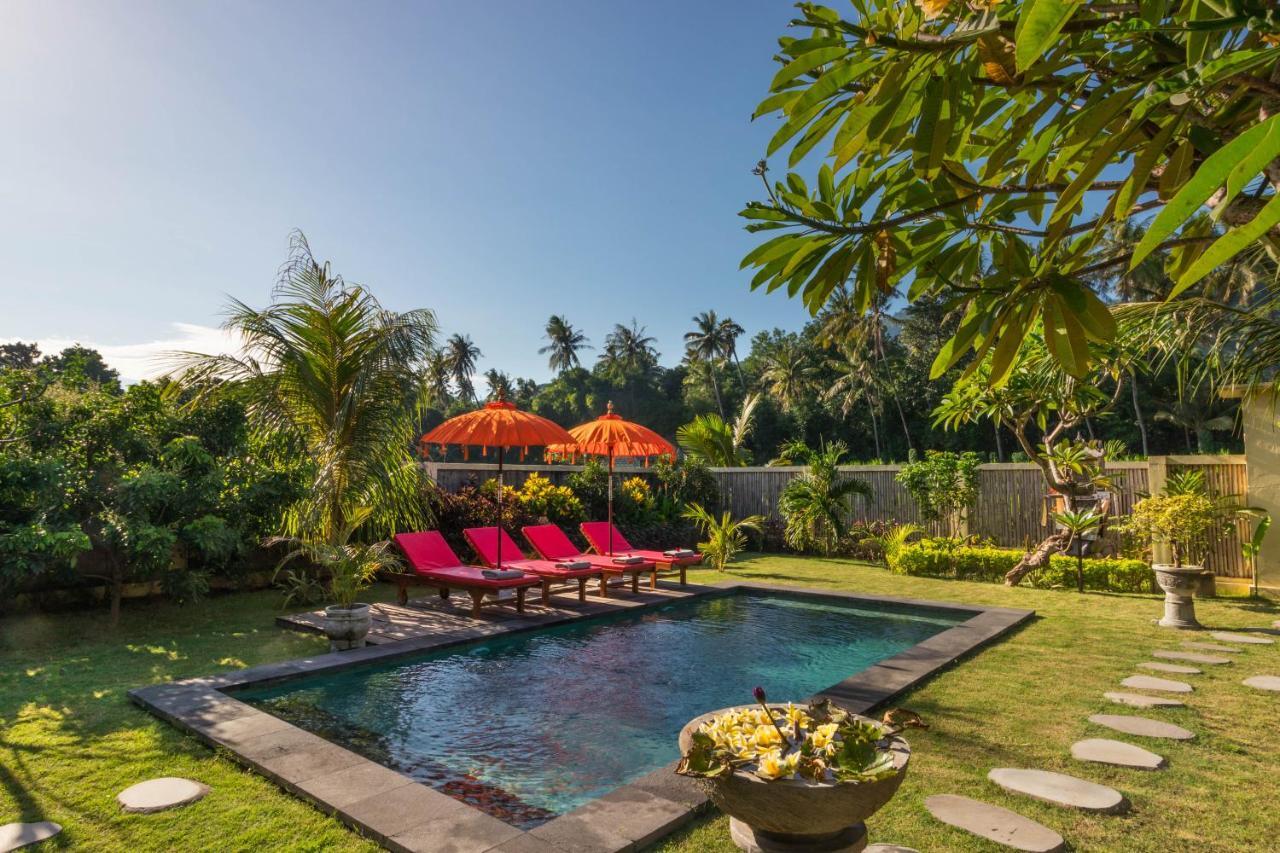 Villa Gayatri Hidden Oasis 아메드 외부 사진