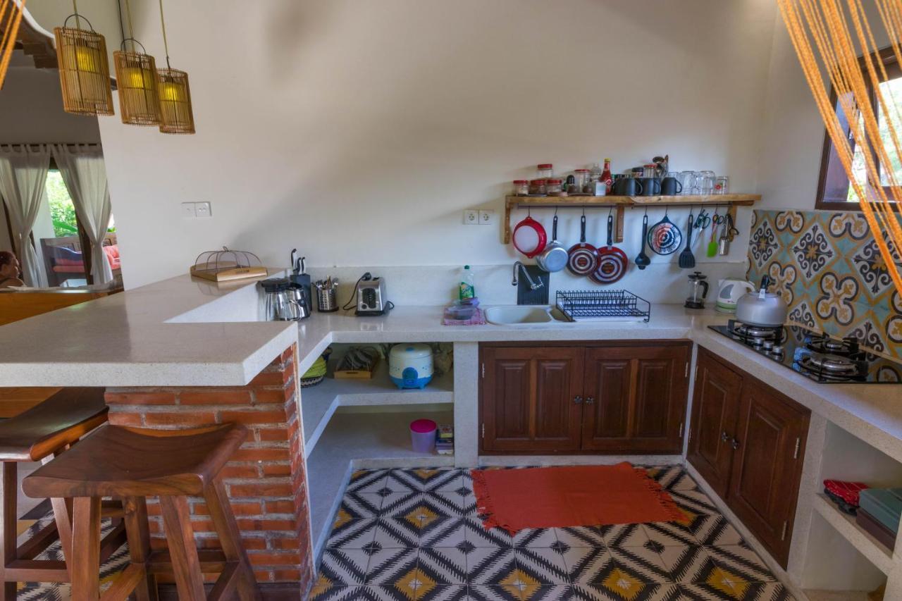 Villa Gayatri Hidden Oasis 아메드 외부 사진
